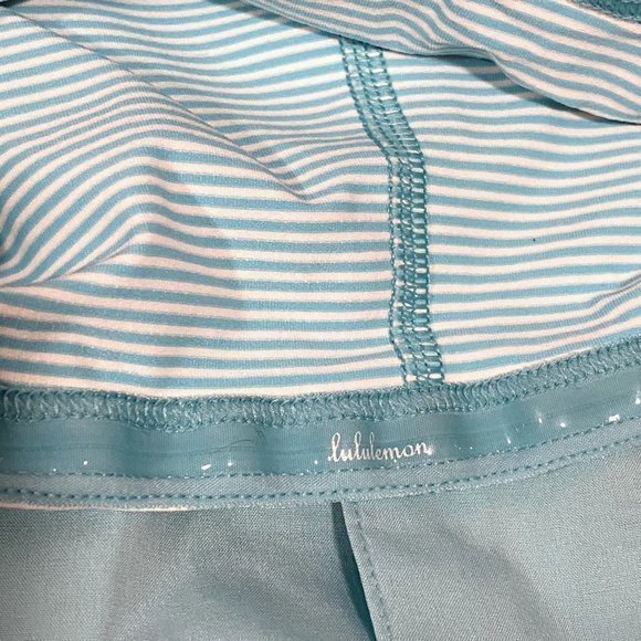 Lululemon Athletica Pace Setter Skirt Stripe Dot Printed Angel Blue Size 6 Tall - Picture 6 of 9
